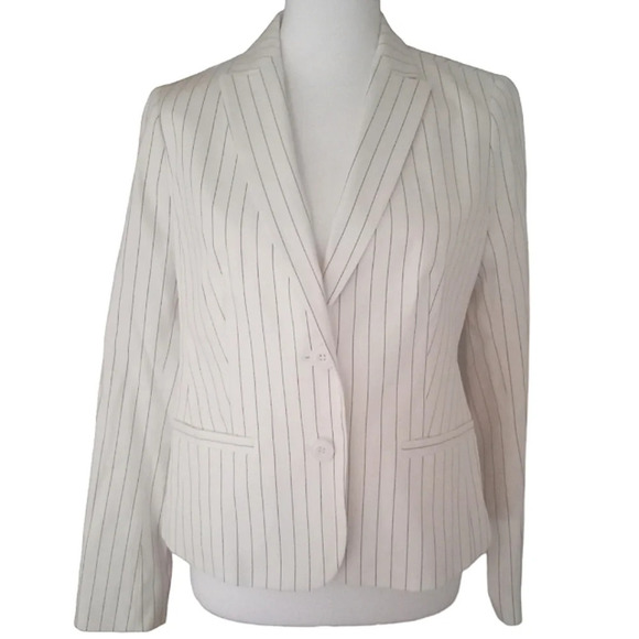 Talbots Pinstripe Minimalist Single Breasted Blazer Size 4 NWT Office Workwear - Picture 1 of 8